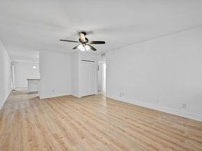 2303 E Side DR 102, Austin TX 78704