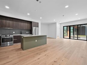 2209 S 1st ST 118, Austin TX 78704