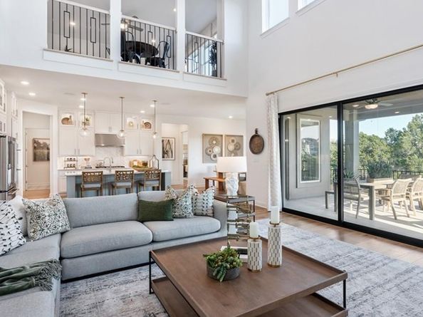 2429 Sondrio Bend LN, Leander TX 78641