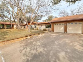 8606 Thunderbird RD A & B, Austin TX 78736