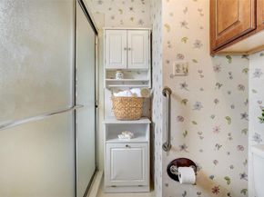 8606 Thunderbird RD A & B, Austin TX 78736