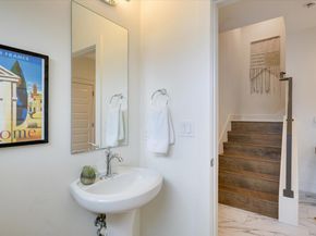 3007 E 12th ST 82, Austin TX 78702