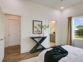 3007 E 12th ST 82, Austin TX 78702