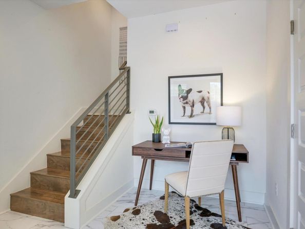 3007 E 12th ST 82, Austin TX 78702