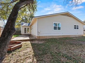 11318 Bristle Oak TRL, Austin TX 78750