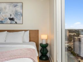 48 East Ave 2010, Austin TX 78701