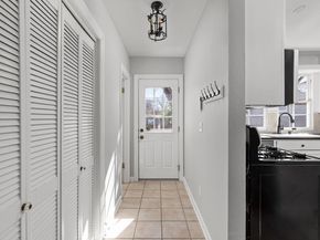 4517 Bull Creek RD, Austin TX 78731