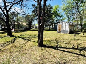 1604 S Pine St, Georgetown TX 78626
