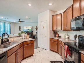 2471 Sunrise RD 64, Round Rock TX 78664