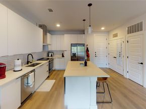 2220 Webberville RD 226, Austin TX 78702