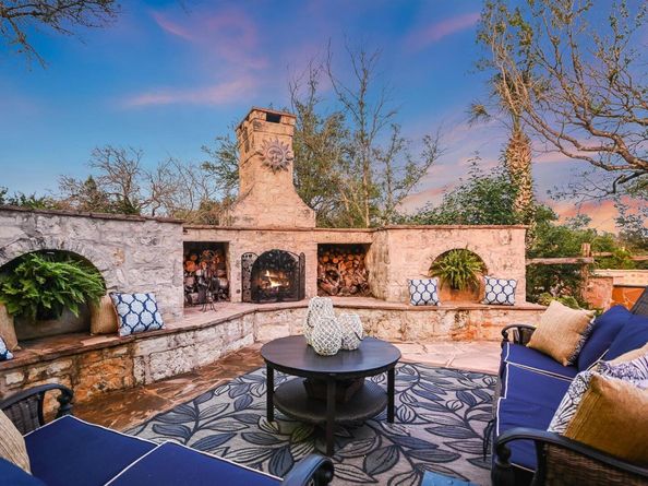 5709 Laguna Cliff LN, Austin TX 78734