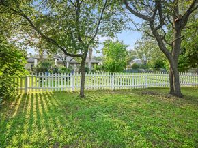 5709 Laguna Cliff LN, Austin TX 78734