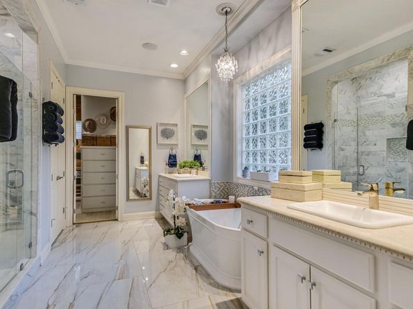 5709 Laguna Cliff LN, Austin TX 78734