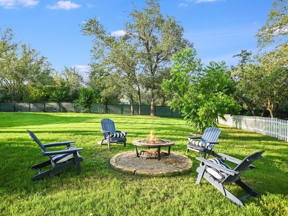 5709 Laguna Cliff LN, Austin TX 78734
