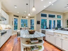5709 Laguna Cliff LN, Austin TX 78734