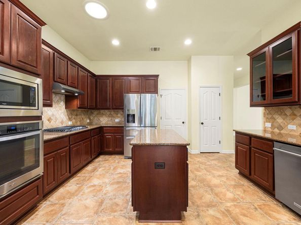 1512 Elkins LN, Cedar Park TX 78613