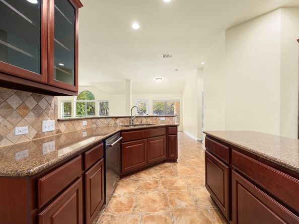 1512 Elkins LN, Cedar Park TX 78613