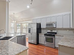 7124 Quimper LN, Austin TX 78749