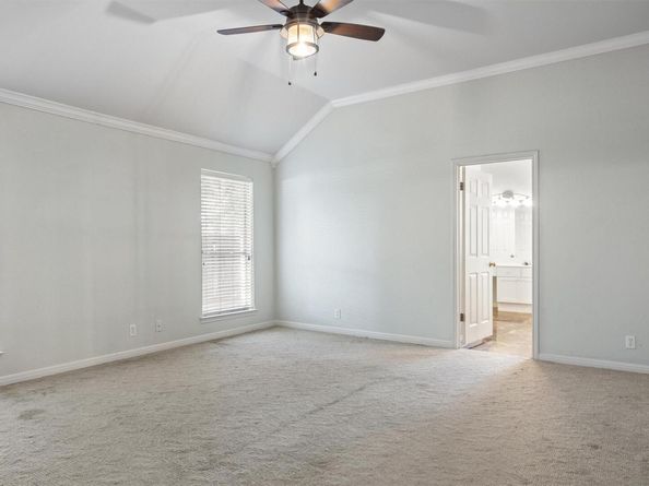 7124 Quimper LN, Austin TX 78749