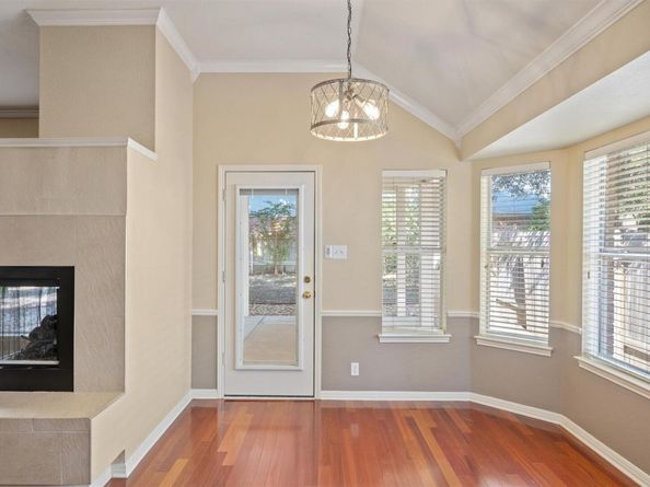 7124 Quimper LN, Austin TX 78749