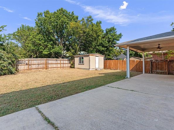8340 Liberty Walk DR, Round Rock TX 78681