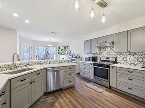 1014 Rocky Creek DR, Pflugerville TX 78660