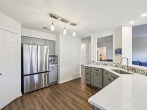 1014 Rocky Creek DR, Pflugerville TX 78660