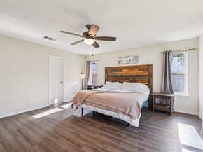 1014 Rocky Creek DR, Pflugerville TX 78660