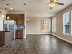 2621 Witsome LOOP, Austin TX 78741