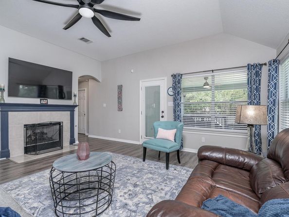 504 Sherwood CT, Georgetown TX 78628