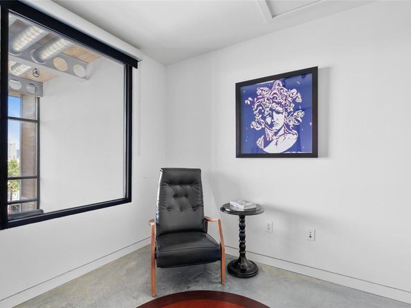 1401 Eva ST 406, Austin TX 78704