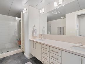 1401 Eva ST 406, Austin TX 78704