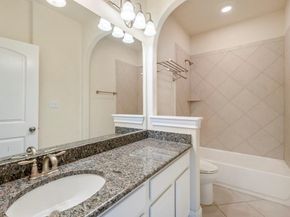 11812 Mira Vista WAY VH71, Austin TX 78726