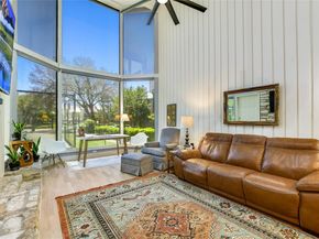 118 World Of Tennis SQ, Lakeway TX 78738