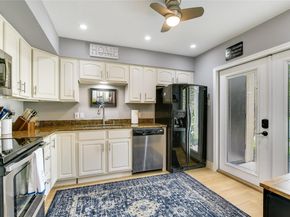 118 World Of Tennis SQ, Lakeway TX 78738