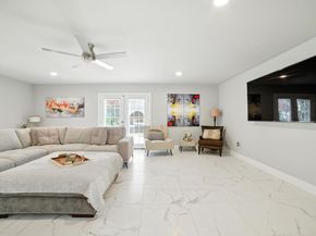 3308 Bengston ST, Austin TX 78702