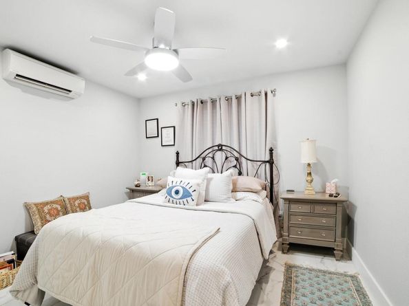 3308 Bengston ST, Austin TX 78702