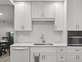 8210 Bent Tree RD 116, Austin TX 78759