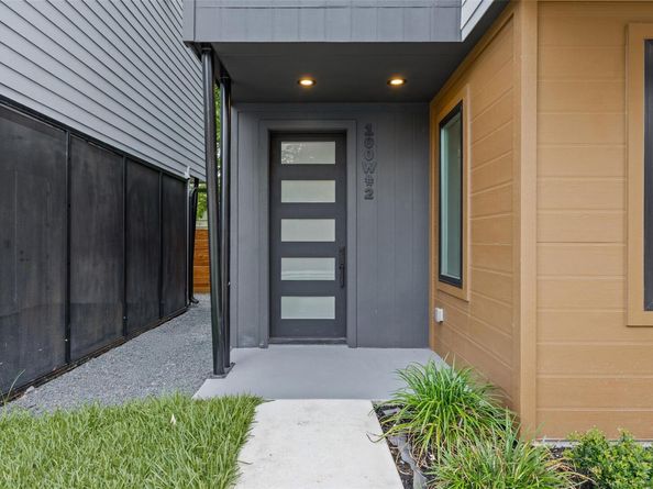 100 W Odell ST 2, Austin TX 78752