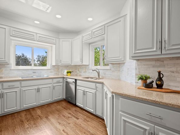 4906 Bob Cat, Austin TX 78731