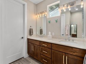 3302 Funston ST, Austin TX 78703