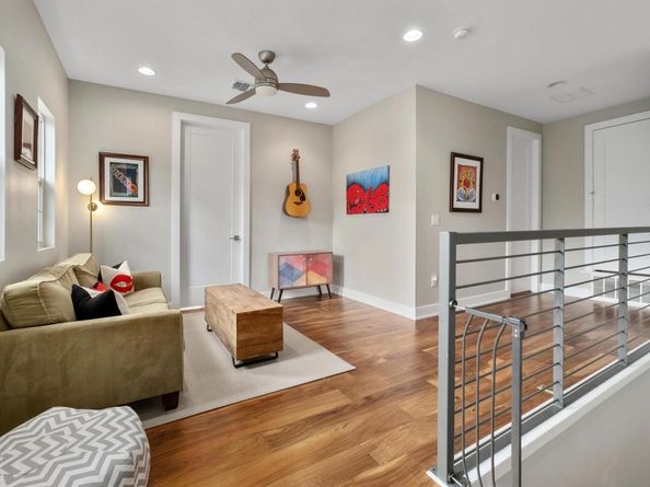 3302 Funston ST, Austin TX 78703