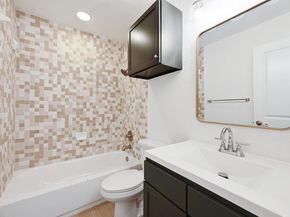 3204 Menchaca RD 212, Austin TX 78704