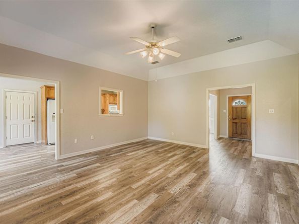 100 Susana DR, Georgetown TX 78628