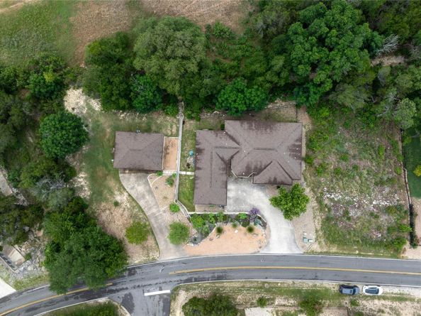 3311 Boone DR, Lago Vista TX 78645