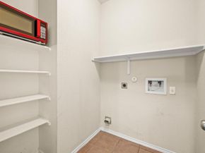 5704 Levenwood LN, Austin TX 78724