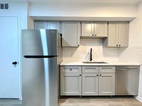 2306 Barton Village CIR, Austin TX 78704