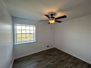 2306 Barton Village CIR, Austin TX 78704