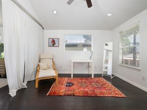 1610 Willow ST, Austin TX 78702