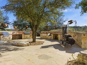 17700 Edgewood WAY 101, Jonestown TX 78645